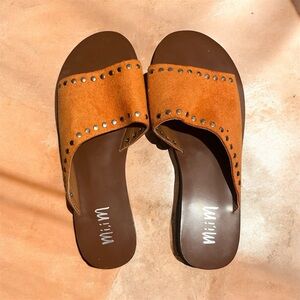 Mi, Mi Women's Burnt Orange Slide Sandals Size 6